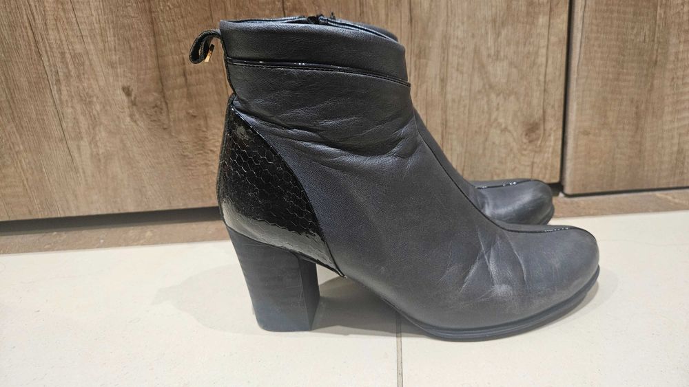 Боти естествена кожа