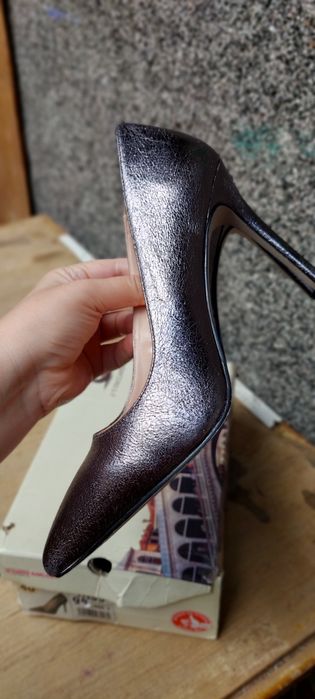 Продам туфли 40 размера