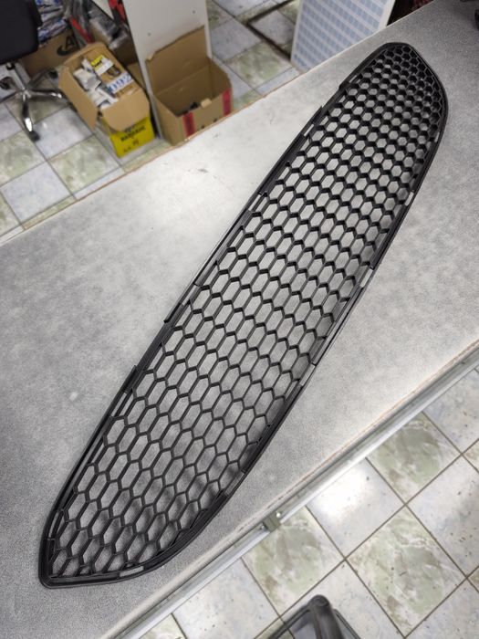 BMW E60 решотка туманки бампера