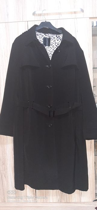 Черен шлифер-тренч