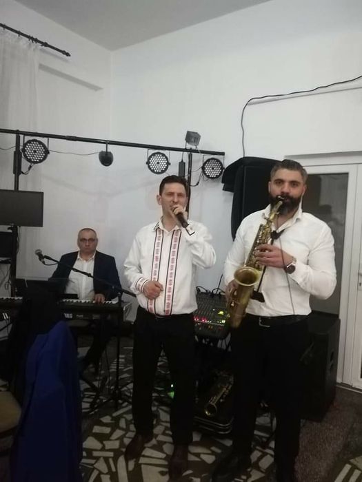 Florin Brasoveanu si formatia