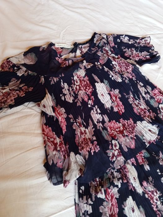 Женская платья..