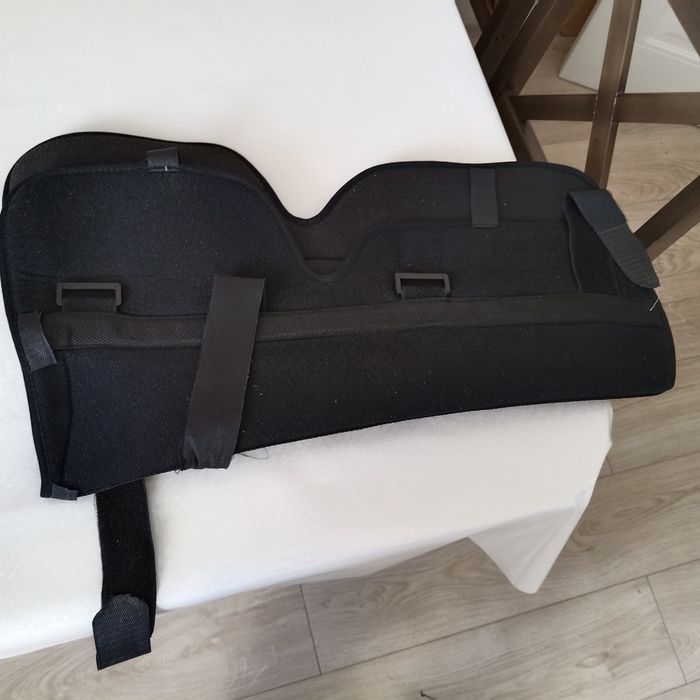 Тутор коленного сустава