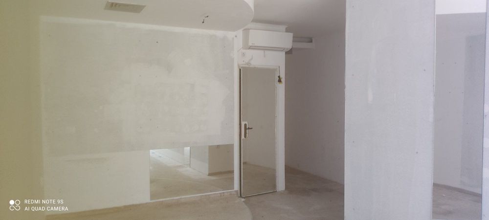 Дава се под наем Магазин в Бургас, Възраждане - 35 кв.м за 2550 € - Снимка #10