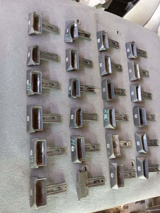 Ручки ручника Mercedes  w124 w202 w210 w220 w203