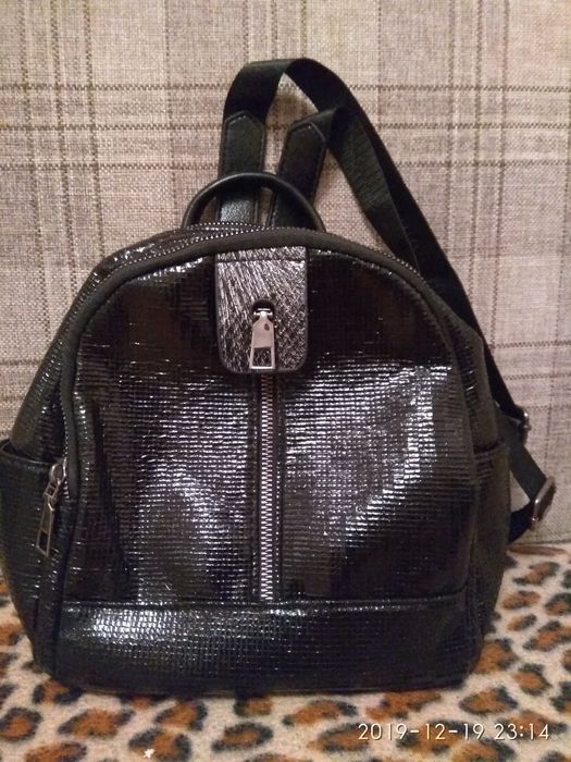 Сумка рюкзак, новая!!!