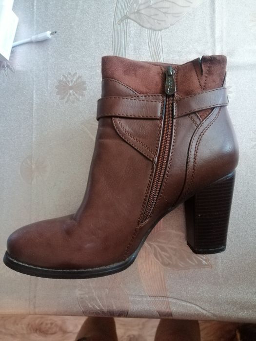 Продам полусапожки