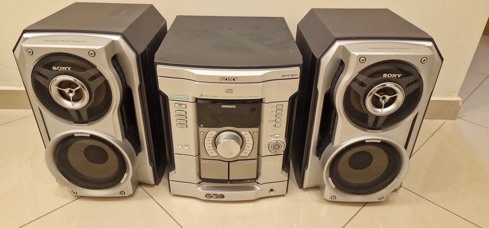 Музикална уредба SONY