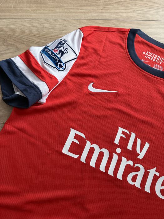 Tricou de fotbal nike 2012 Arsenal FC Arteta 8 marime M nou