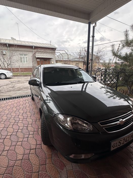 Инструктор по вождению для женщин. Обучаю с нуля и готовлю к экзамену