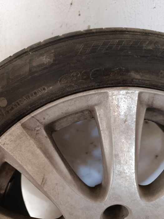 Продаются шины с дисками