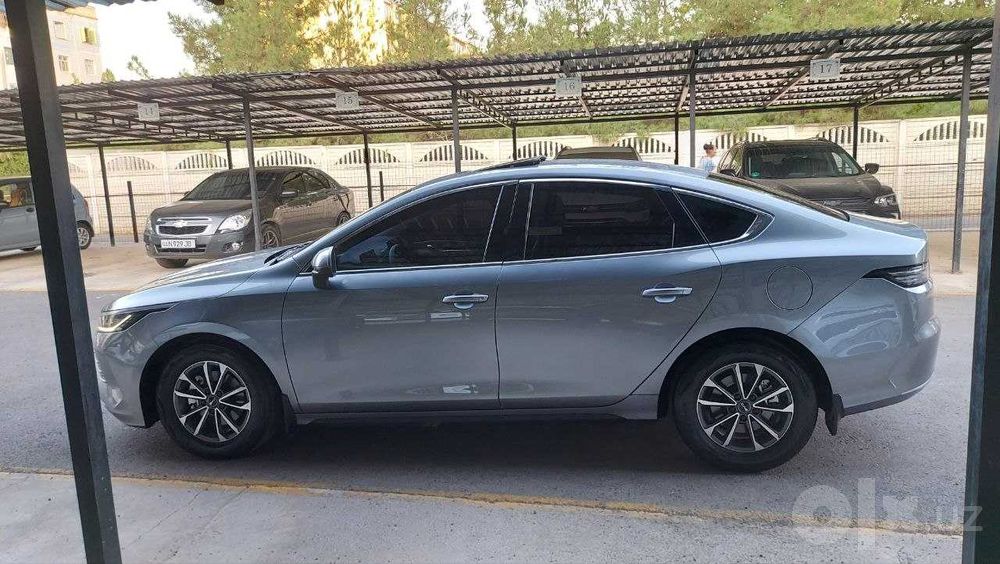 Продаться BYD Chazor