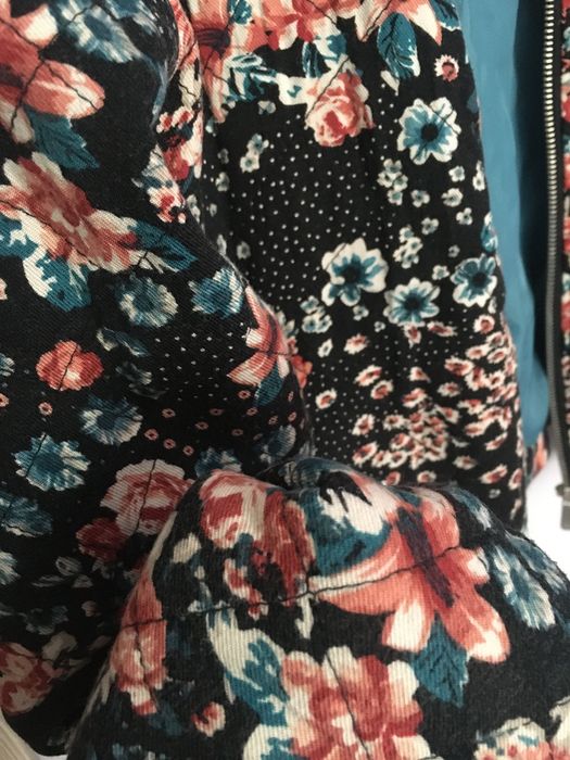 Ветровка- Бомбер женский