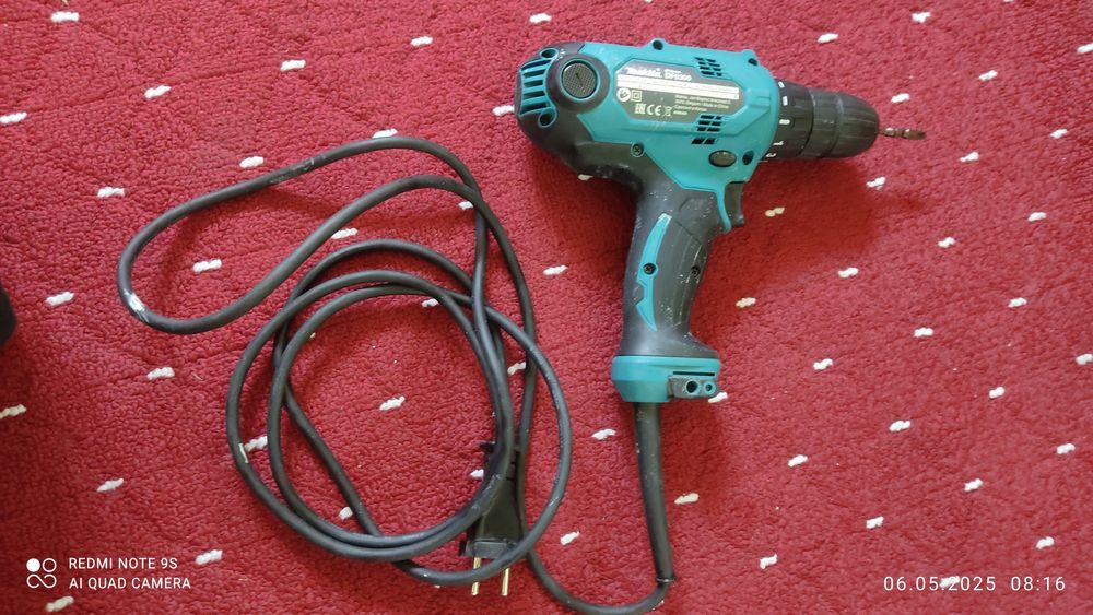 Макита дрилл сотилади