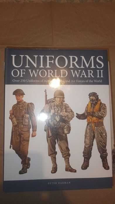 + 2 carti despre uniforme WW2 - David Miller si Peter Darman +