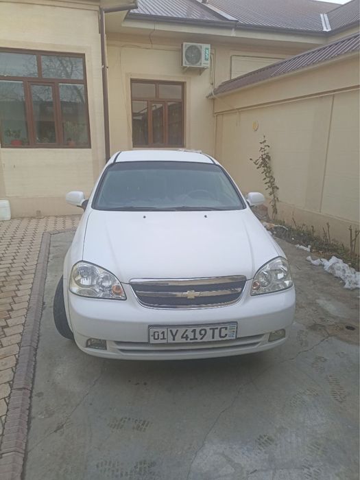 Lacetti сотилади