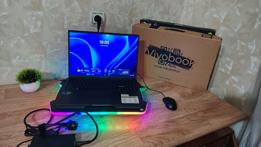Продам топовый игровой Ноутбук Intel Core i7 со всеми документами