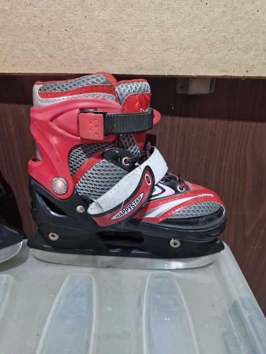 Продам коньки детские