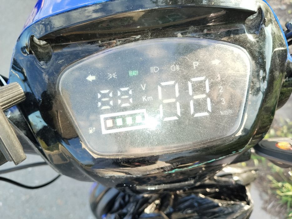 Продам скутер 800ват