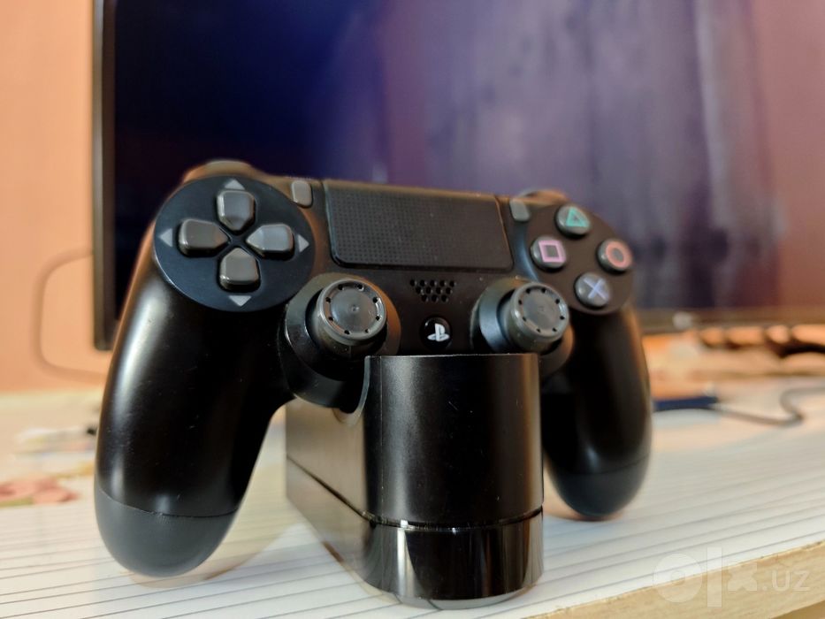 PlayStation 4 Slim
