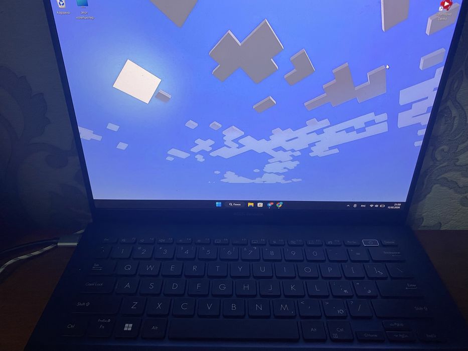 ASUS zenbook,desktop