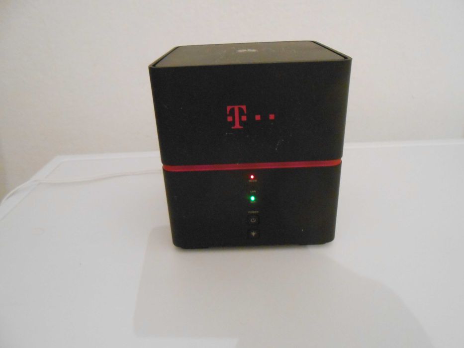 Huawei B529s-23a Wifi 4G LTE Router! Home Net Box!