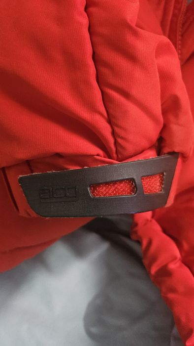 Дамско пухено  спортно яке NIKE