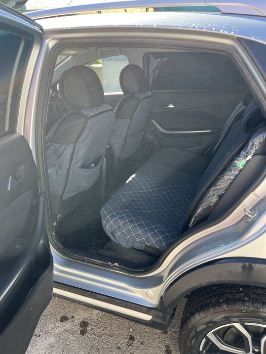 Продам авто машину черри