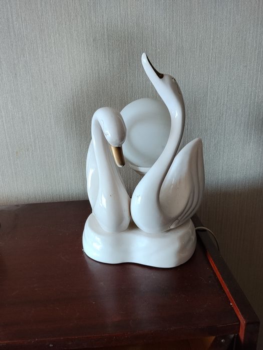 Светильники настольные "Лебеди"