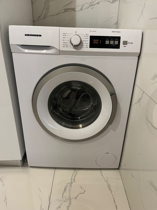Mașină de spălat rufe 8kg- HEINNER- nouă