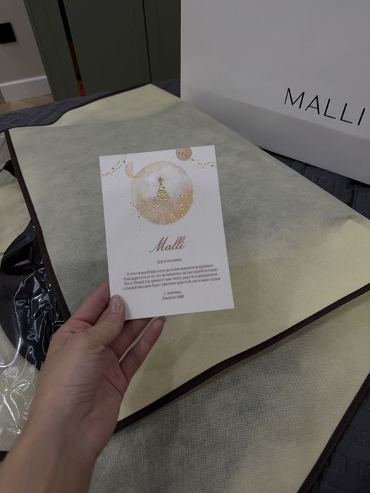 Продам вечернее платье от Malli