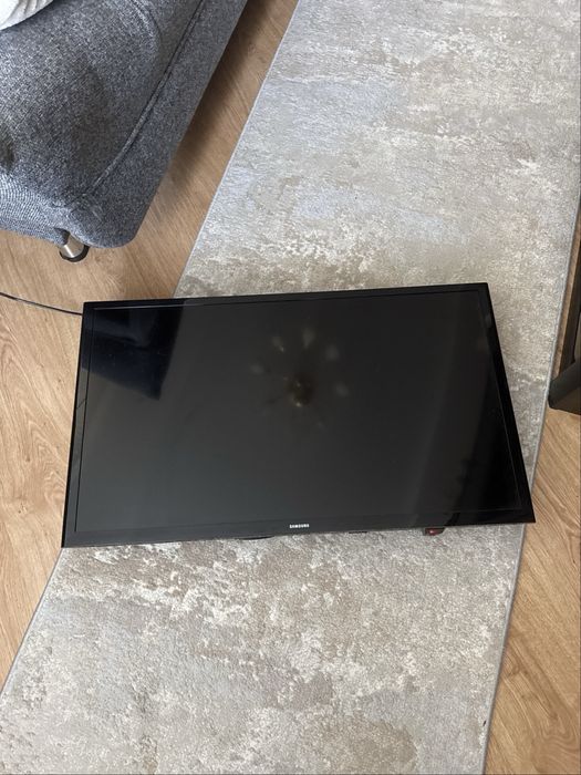 Телевизор samsung