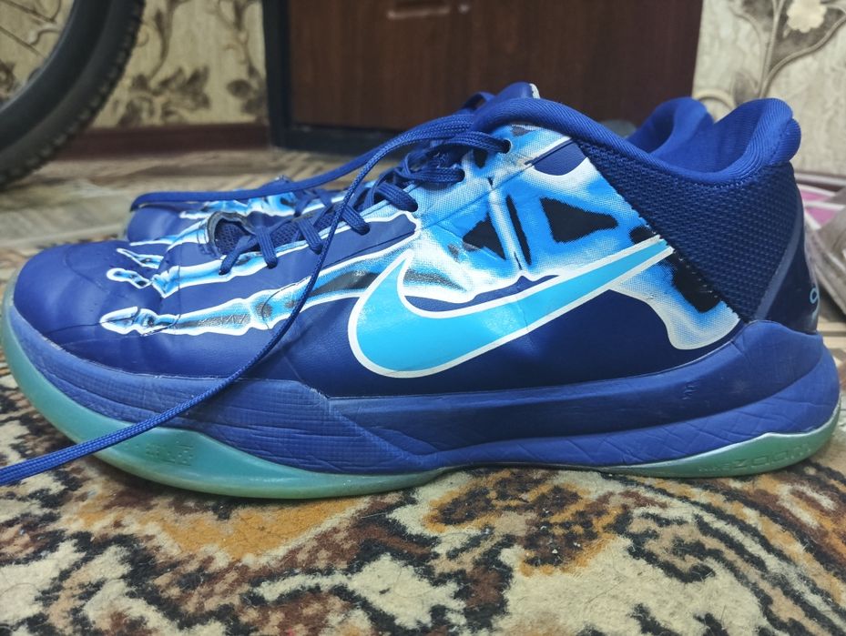 Nike Kobe Protro V X-Ray 40 размера