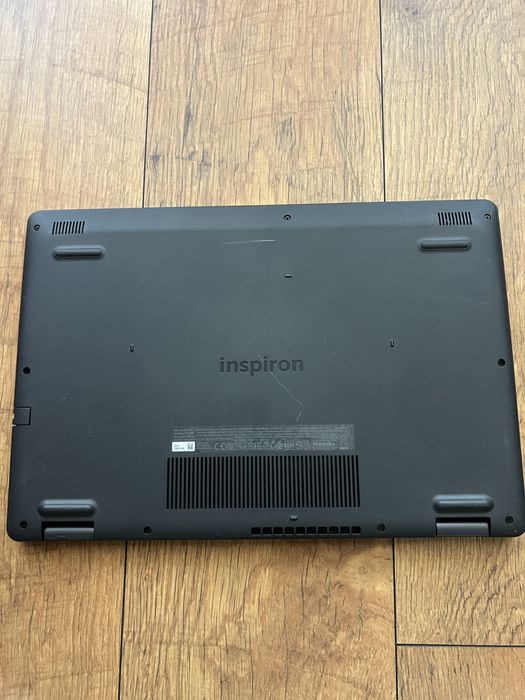 Laptop dell inspiron ryzen 3 ddr4 placa video dedicata , ssd 256gb