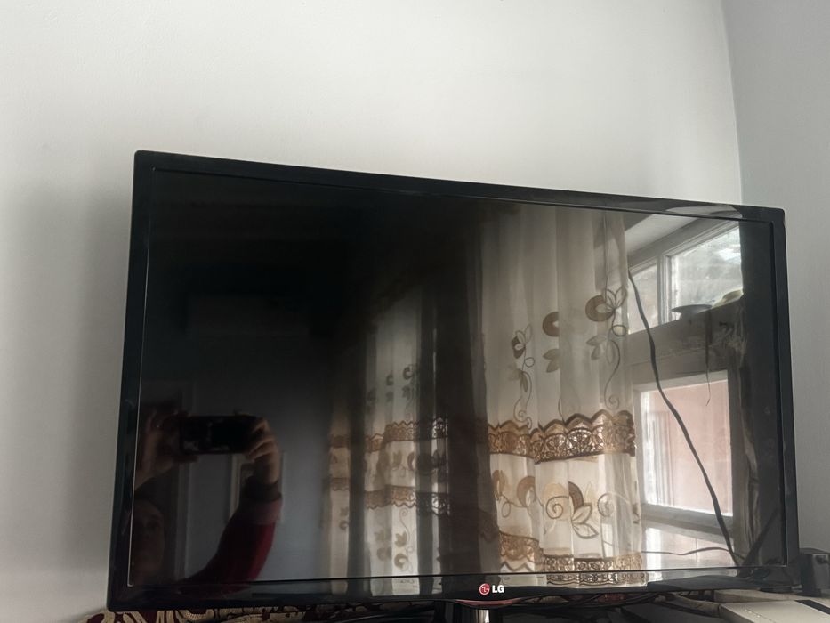 LG 32 talik televizor