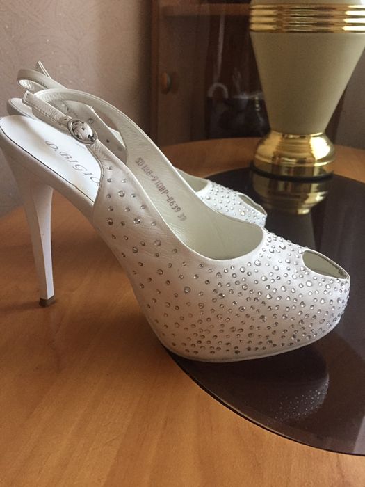 Сапоги новые