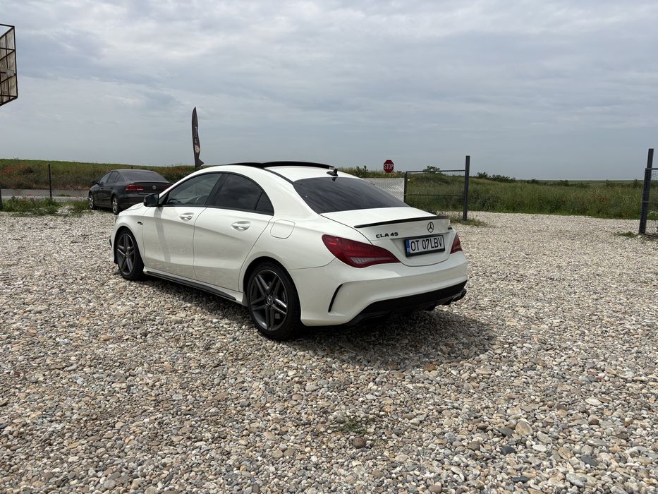 Mercedes Cla 45 Amg,4-Matic,Trapa,Harman Kardon