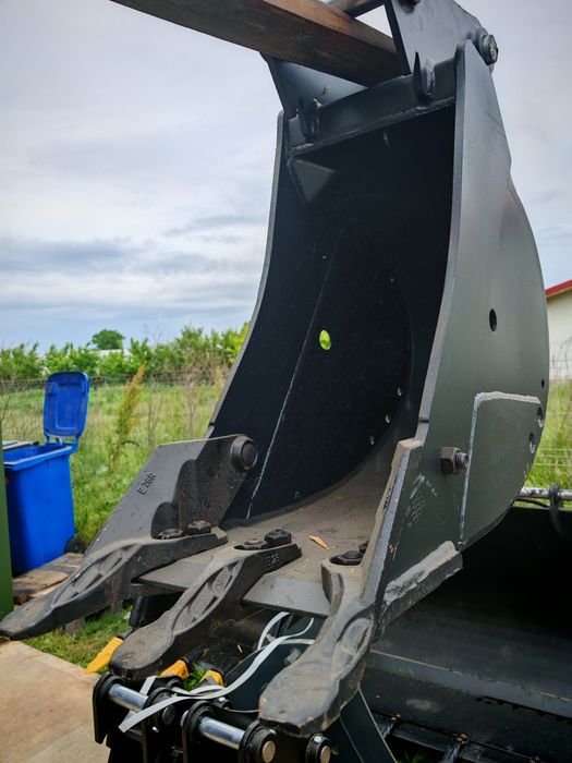 Cupa 30 cm 300 mm buldoexcavator