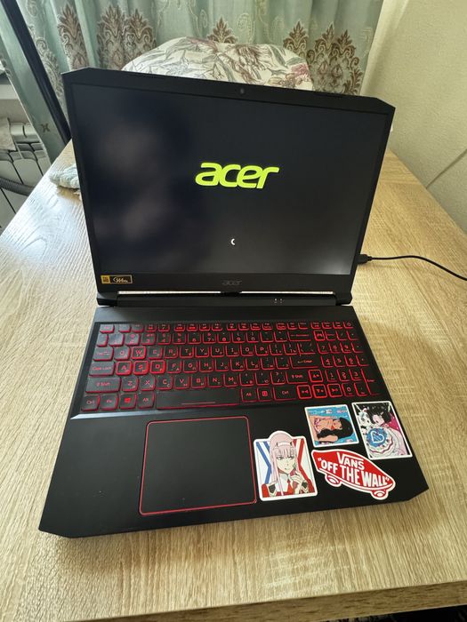 Продается игровой ноутбук acer nitro 5