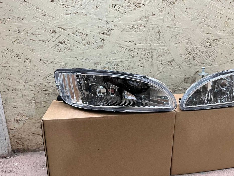 Противотуманка на Lexus RX330 / 2004- / Лексус РХ330 /2007