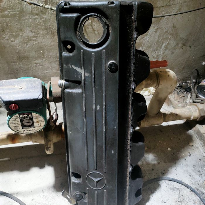 Клапанная крышка 102 двигатель