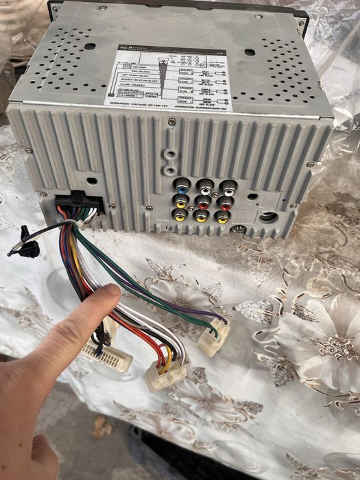 Магнитола бу.