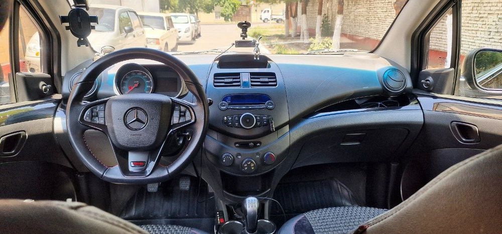 Chevrolet Spark 2018 — 4