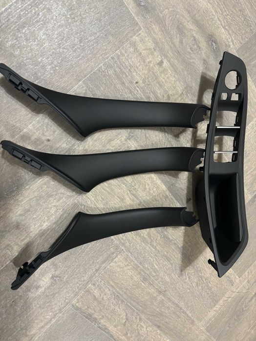 Вътрешна дръжка БМВ Ф10 Ф11 интериорни BMW F10 F11