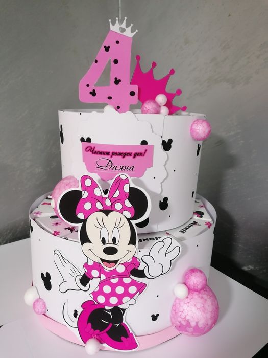 Картонена торта за детски градини и училища