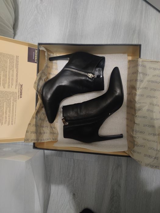 Полусапожки черные 37 размер