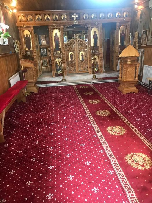 Mocheta Biserici Trafic Intens