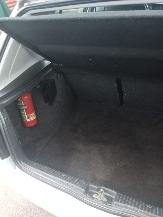 Volkswagen Golf объем 1.8