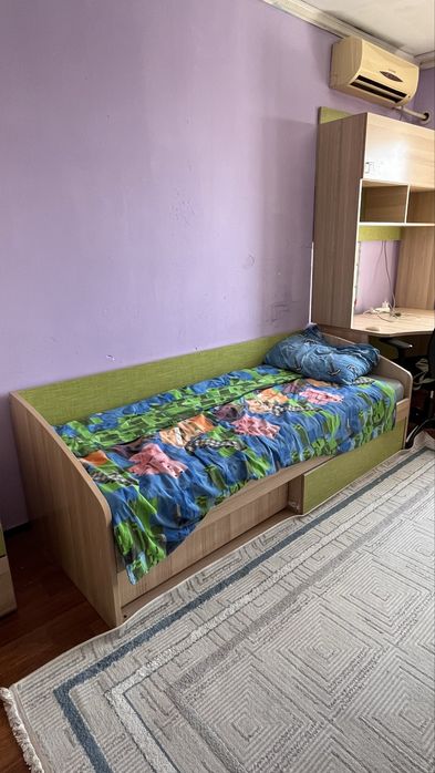 Продам детскую мебель