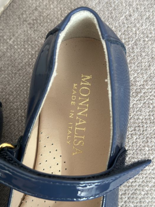 Новые детские туфли Monnalisa